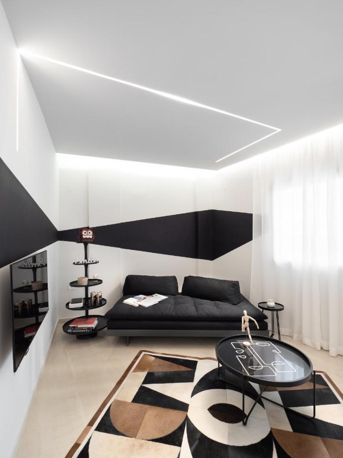 The H Experience - Stylish 2Bd Apt With Balcony In Heraklion Center Eksteriør bilde