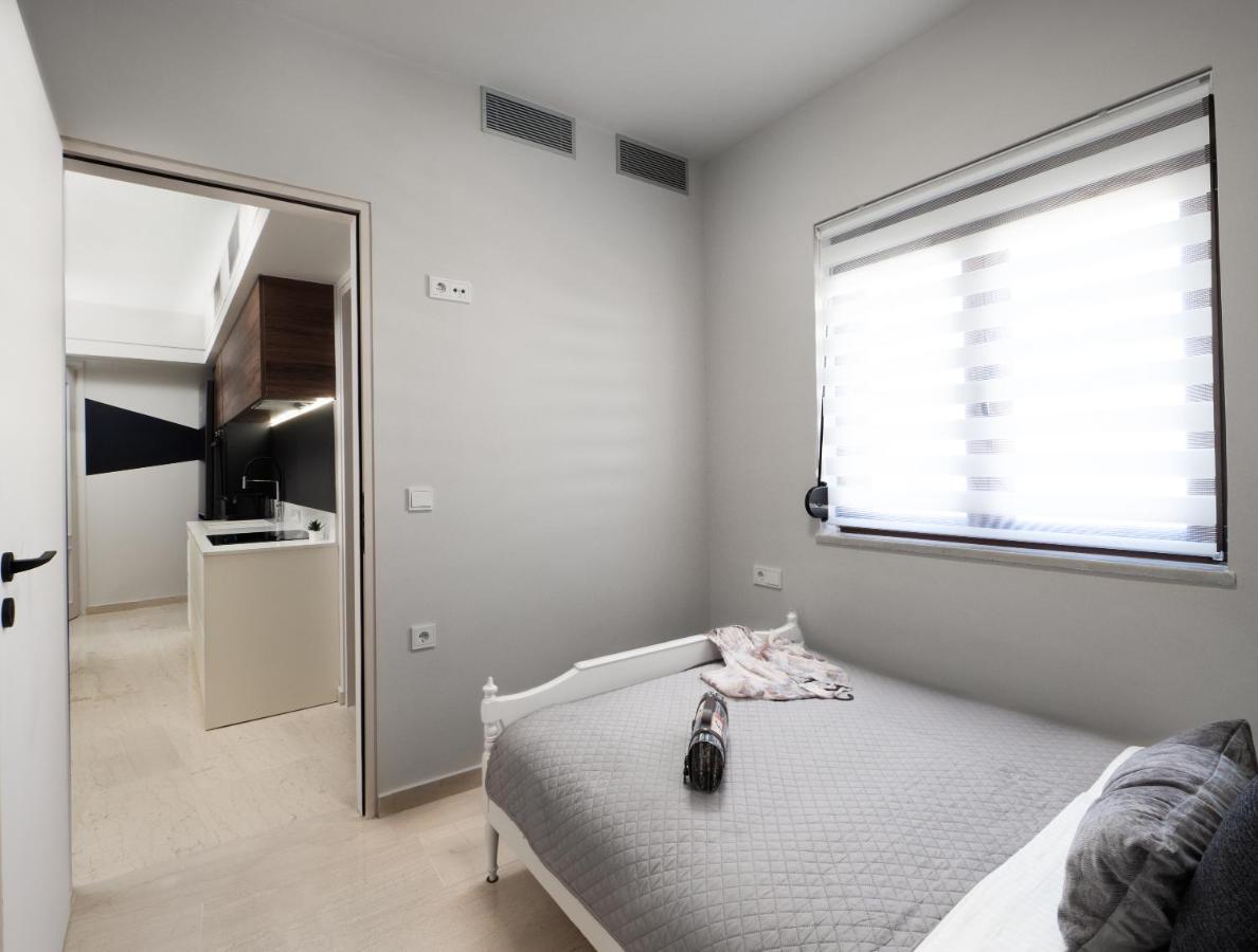 The H Experience - Stylish 2Bd Apt With Balcony In Heraklion Center Eksteriør bilde